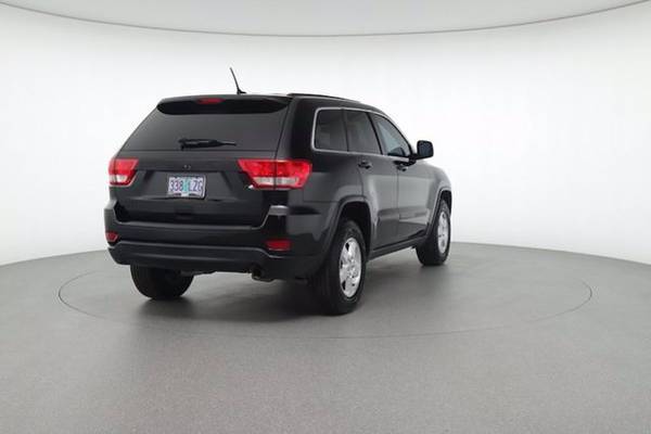 2013 Jeep Grand Cherokee Laredo hatchback Brilliant Black Crystal for sale in Other, OR – photo 5