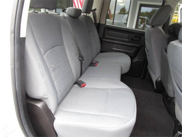 2013 Ram 1500 ST CREWCAB 4x4 - cars & trucks - by dealer - vehicle... for sale in Fairview, SC – photo 9