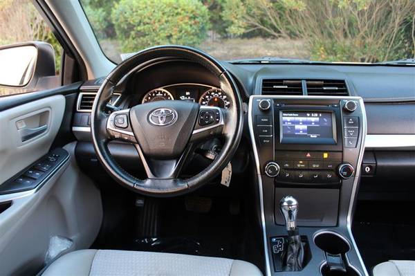 2015 TOYOTA CAMRY SE - - by dealer - vehicle for sale in Manassas, MD – photo 18