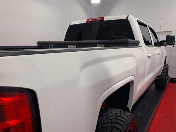 2018 GMC Sierra 2500HD SLT - Open 9 - 6, No Contact Delivery Avail for sale in Fontana, CA – photo 12