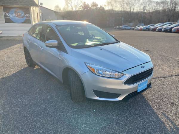 2016 Ford Focus SE - Only 92k Miles! - - by dealer for sale in Newport, MN – photo 3