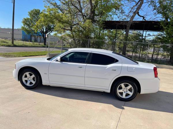 2010 Dodge Charger SXT - - by dealer - vehicle for sale in Wichita, KS – photo 11