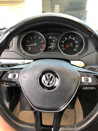2015 VW Jetta SE W/ Connectivity - cars & trucks - by owner -... for sale in Hamler, OH – photo 8