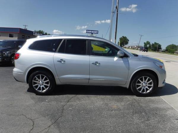 2017 Buick Enclave FWD Convenience Sport Utility 4D Trades Welcome Fin for sale in Harrisonville, MO – photo 5