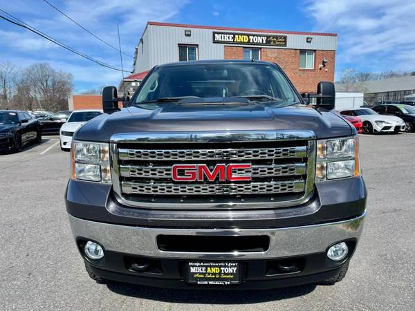 An Impressive 2011 GMC Sierra 2500HD with 111, 999 Miles-Hartford for sale in South Windsor, CT – photo 2