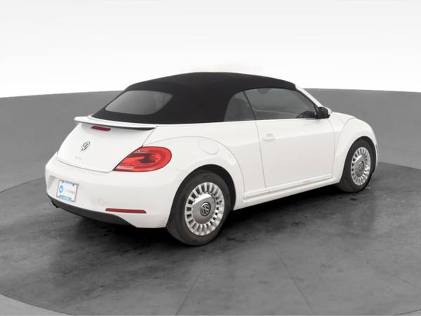 2016 VW Volkswagen Beetle 1.8T SE Convertible 2D Convertible White -... for sale in Colorado Springs, CO – photo 11