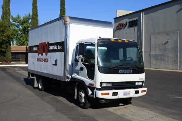 Isuzu FRR Turbo-Cooled 24' Box Truck for sale in Sacramento, NV