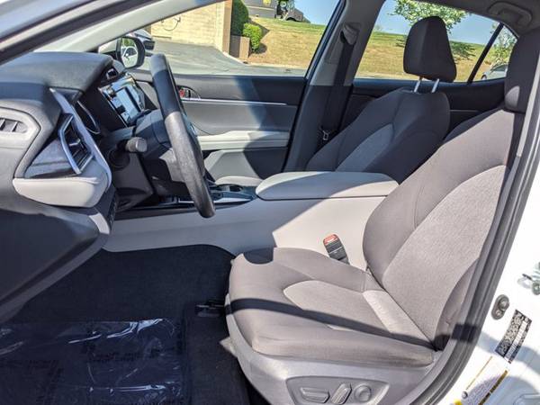 2018 Toyota Camry LE SKU: J3043781 Sedan - - by dealer for sale in Buford, GA – photo 17