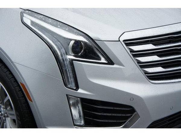 2017 Cadillac XT5 SUV Luxury - Cadillac Radiant Silver Metallic for sale in Plymouth, MI – photo 20