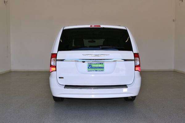 ✅✅ 2016 Chrysler Town and Country Touring Minivan for sale in Olympia, OR – photo 4