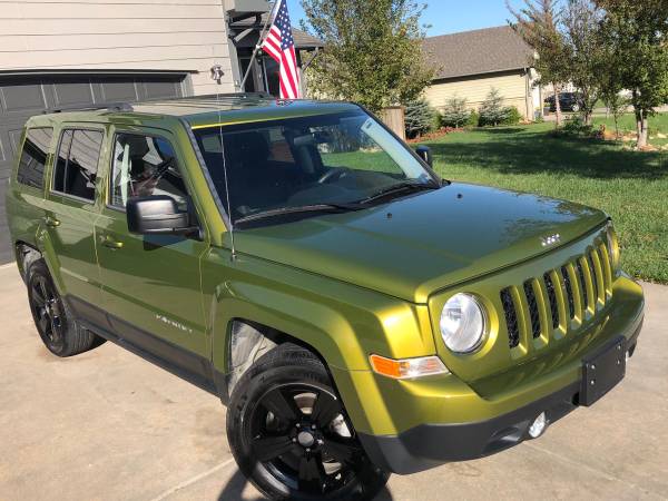2012 Jeep Patriot 4X4 only 54K mikes Dealer Maintained for sale in Wichita, KS – photo 2