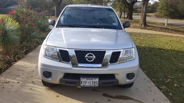 2014 Nissan Frontier, crew cab - cars & trucks - by owner - vehicle... for sale in Jefferson, TX – photo 2