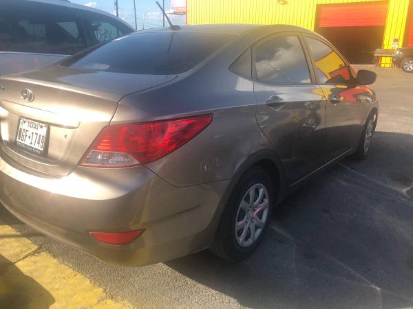 2012 HYUNDAI ACCENT - cars & trucks - by owner - vehicle automotive... for sale in Pharr, TX – photo 3