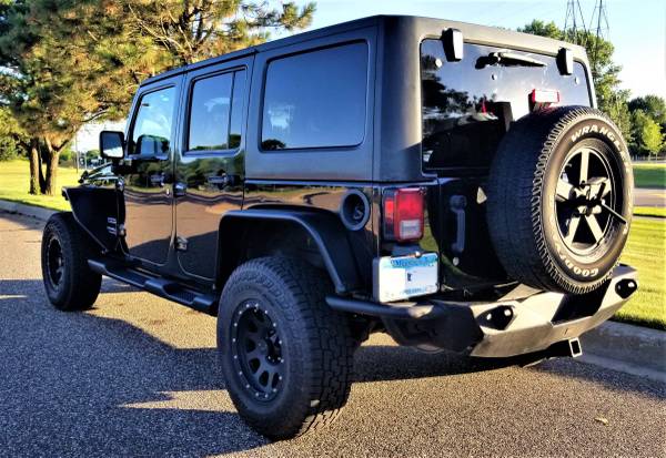 2012 Jeep Wrangler Unlimited, 4dr, AUTO, Freedom Top, Upgraded & CLEAN for sale in Saint Paul, MN – photo 2