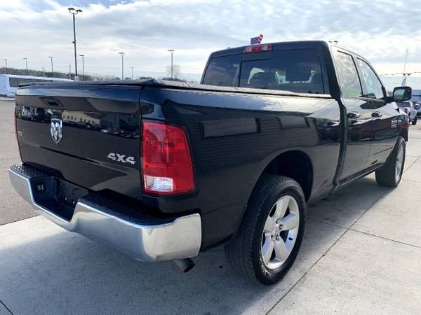 2015 RAM 1500 4WD Quad Cab 140.5" SLT - cars & trucks - by dealer -... for sale in Chesaning, MI – photo 3
