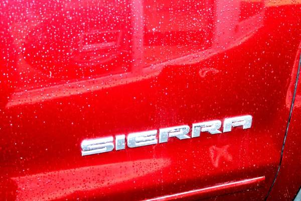 2015 GMC Sierra 1500 SLE Double Cab 4WD - Best Deal on 4 Wheels! for sale in Hooksett, RI – photo 8