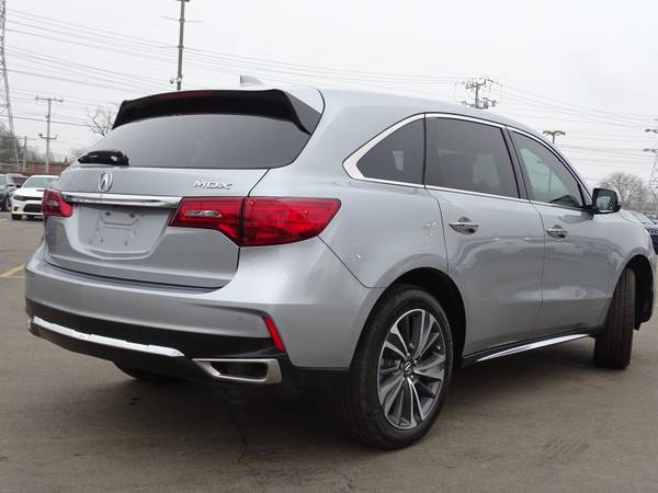 2019 Acura MDX 3 5L Technology Package suv Lunar Silver Metallic for sale in Skokie, IL – photo 10