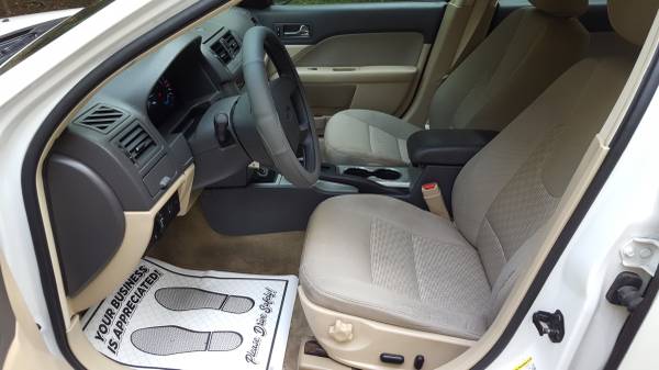 2011 Ford Fusion SE - cars & trucks - by dealer - vehicle automotive... for sale in Warsaw, IN – photo 10
