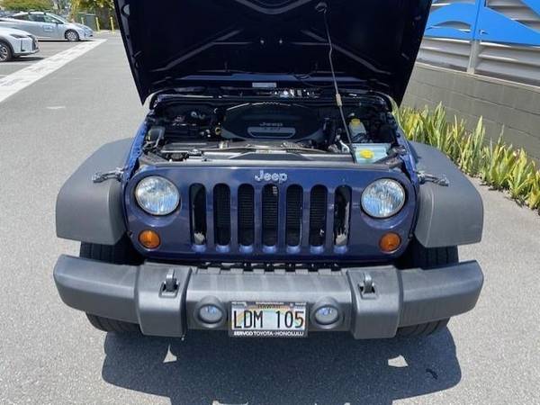 2013 Jeep Wrangler Unlimited - - by dealer - vehicle for sale in Honolulu, HI – photo 9