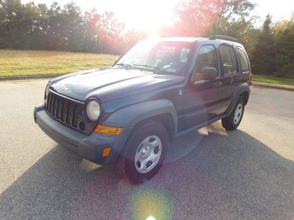 2006 Jeep Liberty 3.7L 4WD - GREAT DEALS! for sale in Zebulon, NC – photo 7