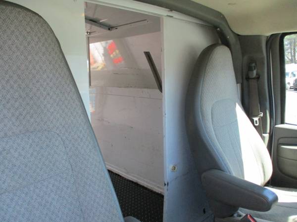 2014 Chevrolet Express Commercial Cutaway 3500 ENCLOSED UTILITY for sale in south amboy, ME – photo 17