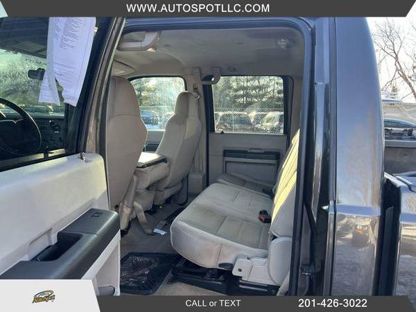 2008 Ford F250 Super Duty Crew Cab XL Pickup 4D 6 3/4 ft for sale in Garfield, NY – photo 23