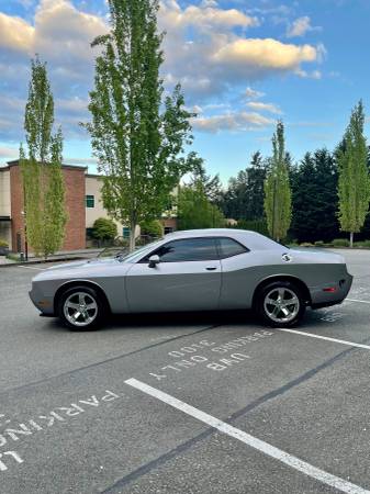 2013 Dodge Challenger SXT (low miles) for sale in Bothell, WA – photo 2