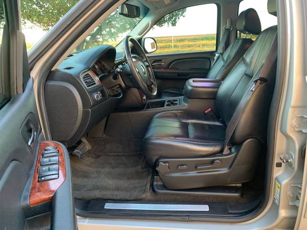 2009 CHEVY TAHOE,LT, VERY CLEAN - cars & trucks - by owner - vehicle... for sale in Houston, TX – photo 11