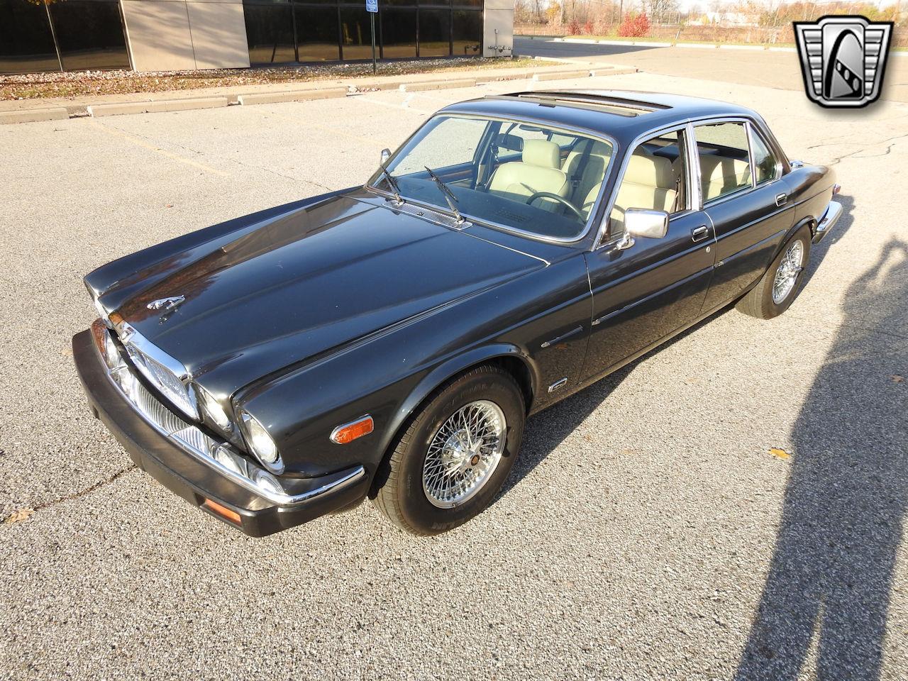 1983 Jaguar XJ6 for sale in O'Fallon, IL – photo 24