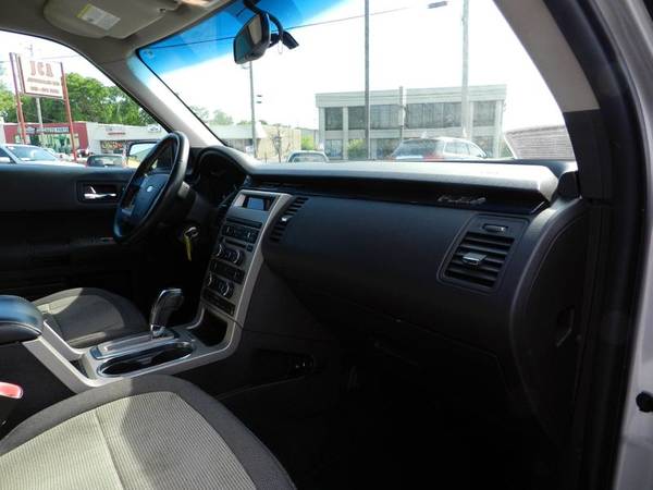 2010 Ford Flex SE ONE OWNER, Since 1963 - - by for sale in Nashville, TN – photo 4