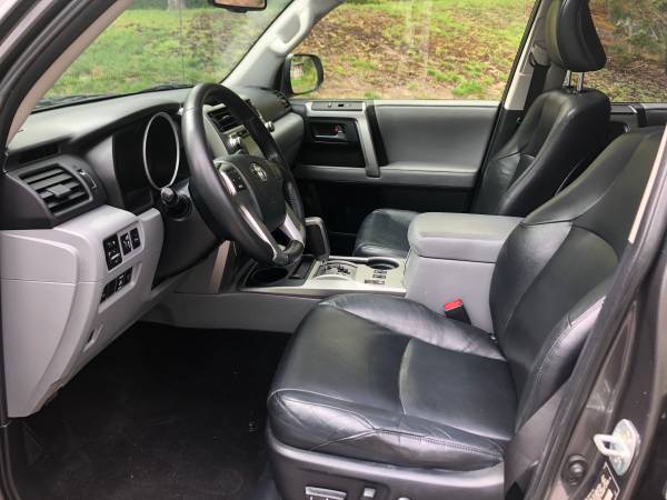 2013 Toyota 4runner SR5 4WD - Clean title, Alloys, Leather - cars for sale in Kirkland, WA – photo 8