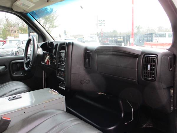 2007 Chevrolet CC4500 4500 BUCKET BOX TRUCK, 8 1L GAS, 77K - cars & for sale in south amboy, LA – photo 19