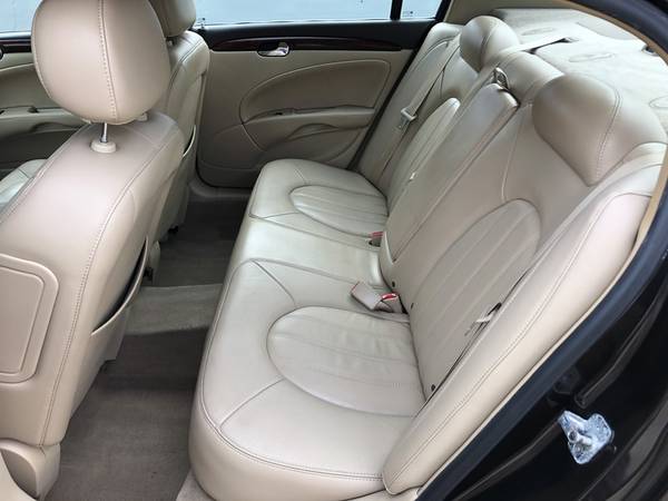 2008 BUICK LUCERNE CXL, 3800 V-6, Chrome Wheels, Leather for sale in Holts Summit, MO – photo 6