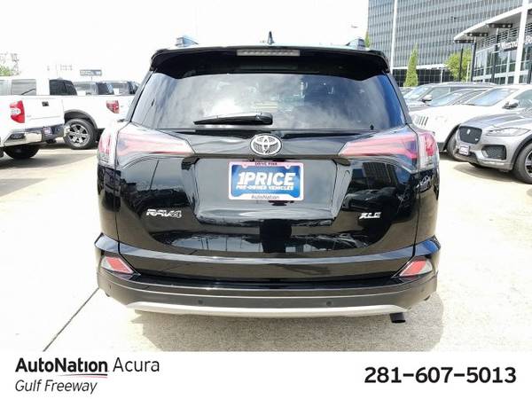 2017 Toyota RAV4 XLE SKU:HW372029 SUV for sale in Houston, TX – photo 5