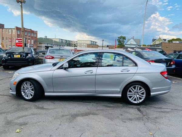 2009 Mercedes-Benz C300 AWD - - by dealer - vehicle for sale in Malden, MA – photo 4
