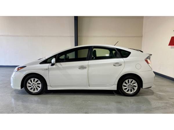 2014 TOYOTA PRIUS PLUG-IN 5DR HB - cars & trucks - by dealer -... for sale in Sacramento , CA – photo 5