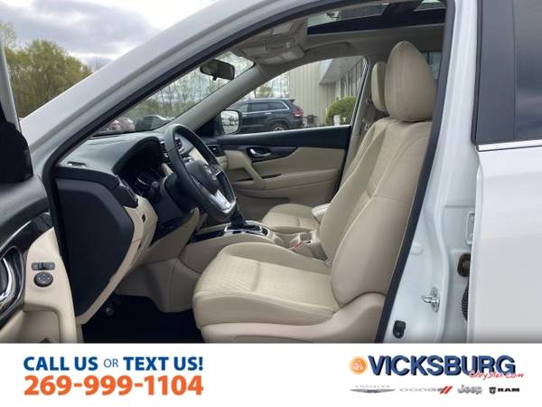2018 Nissan Rogue SV - - by dealer - vehicle for sale in Vicksburg, MI – photo 12