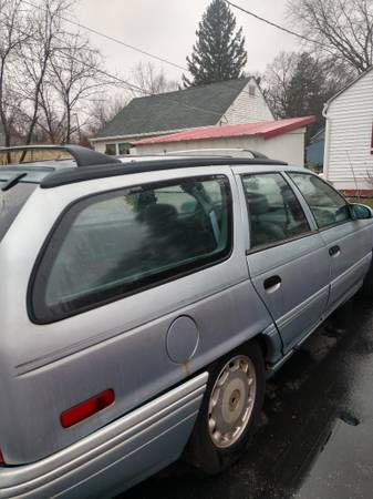 1993 Mercury Sable Wagon - cars & trucks - by owner - vehicle... for sale in Fox_Lake, IL – photo 3