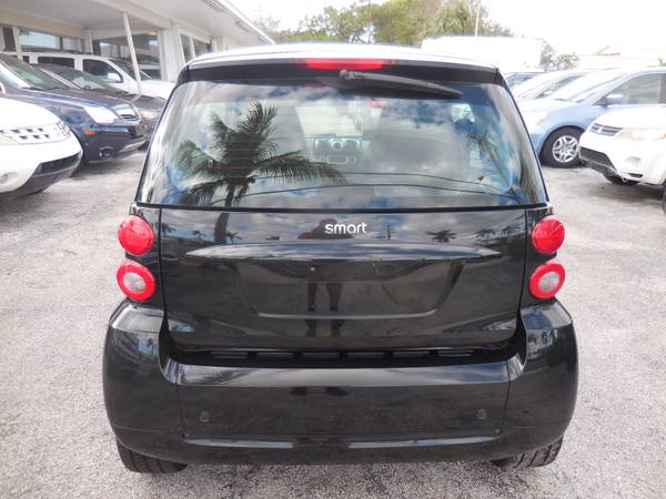 2013 Smart Fortwo Passion 38,000 Miles - cars & trucks - by dealer -... for sale in Delray Beach, FL – photo 8