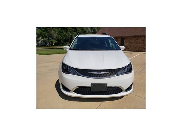 2018 Chrysler Pacifica Touring L 45k Wheelchair Mobility Handicap... for sale in Wichita, UT – photo 10