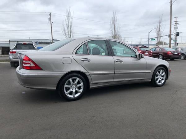 2007 Mercedes-Benz C280 4dr 4Matic 6Cyl Auto 125K Leather Moon for sale in Longview, OR – photo 2