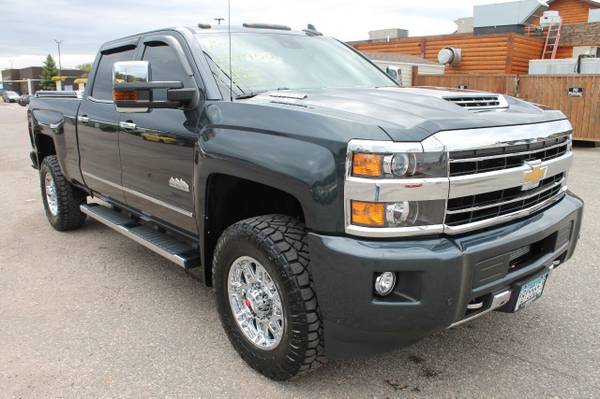 2019 CHEVROLET SILVERADO 3500HD HIGH COUNTRY DURAMAX DIESEL 3K MILES for sale in WINDOM, ND – photo 6