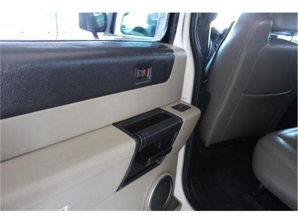 2005 HUMMER H2 Sport Utility 4D WE CAN BEAT ANY RATE IN TOWN! for sale in Sacramento , CA – photo 24