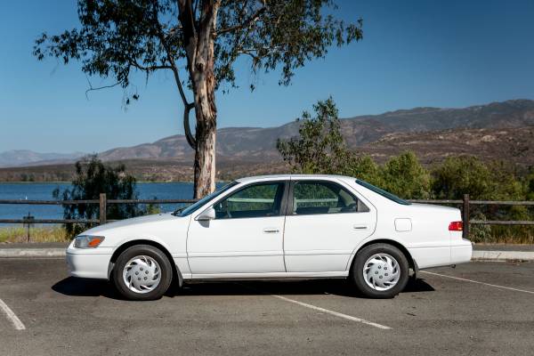 Clean 2001 Toyota Camry LE for sale in Chula vista, CA – photo 7