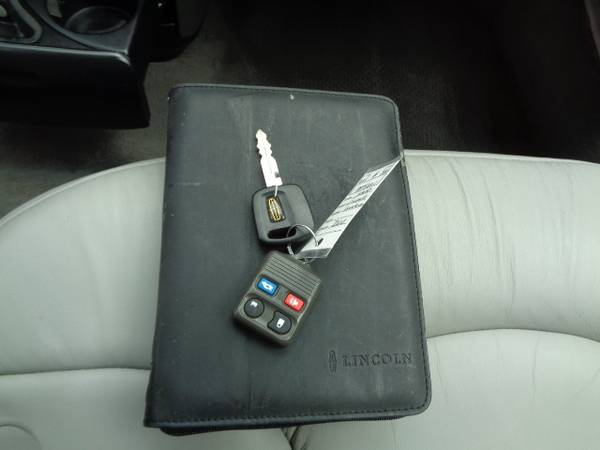 Lincoln Continental - Low Miles - Leather - Like New for sale in Gonzales, LA – photo 14