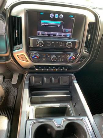 2015 Chevrolet Chevy Silverado 1500 LTZ 4x4 4dr Crew Cab 5.8 ft. SB for sale in Ocala, FL – photo 17