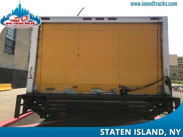 2005 INTERNATIONAL 4300 18' FEET NON CDL DIESEL BOX TRUCK LIF-maryland for sale in Staten Island, District Of Columbia – photo 4