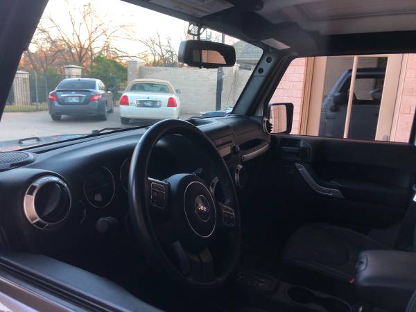 2018 Jeep Wrangler JK UNLIMITED SAHARA 4WD, 4D, Automatic, 33K -... for sale in Edmond, OK – photo 21