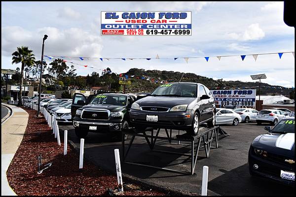 2018 Ford Focus SE SEDAN -EZ FINANCING-LOW DOWN! EL CAJON FORD for sale in Santee, CA – photo 20