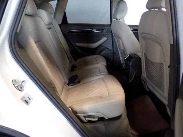 2012 Audi Q5 Free Delivery - cars & trucks - by dealer - vehicle... for sale in Gretna, IA – photo 4